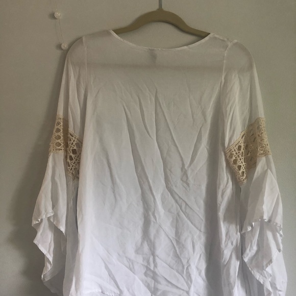 White Flowy Top - Picture 2 of 4